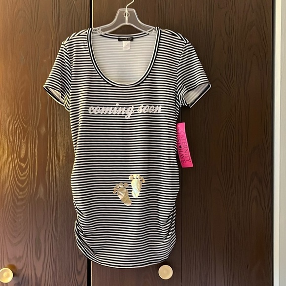 Violet & Ruby maternity top. Short sleeved, black & white stripes. Size L NWT - Picture 1 of 6